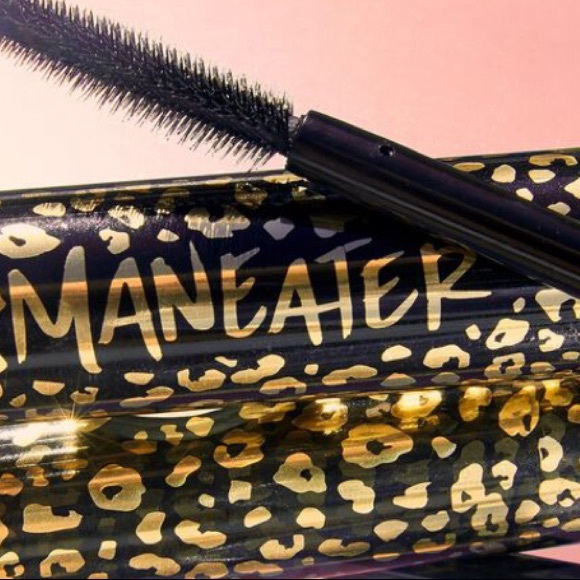 🎀 Tarte Maneater Voluptuous Black Mascara - Picture 3 of 6